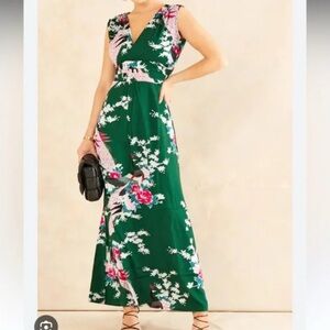 Chic Green Floral Maxi Dress